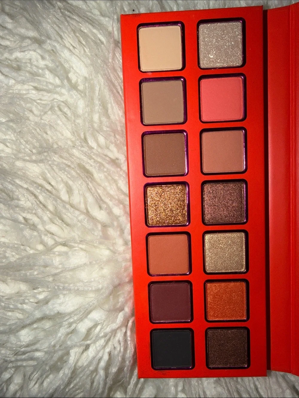New Authentic Kylie Cosmetics Eyeshadow Palette.